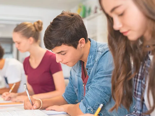 Федеральная образовательная программа среднего общего образования: идеология, содержание и технология реализации